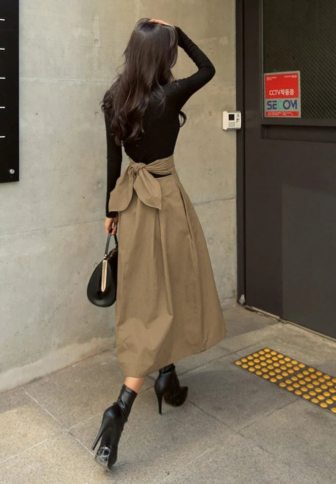 Back Bow Formal Pleated Skirt