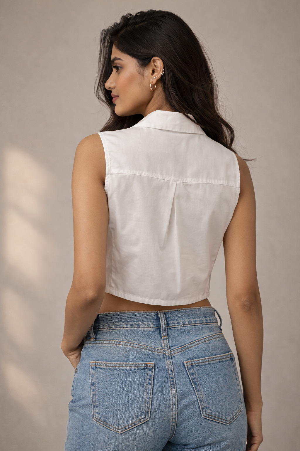 BE BOSY Women’s Solid Sleeveless Casual Shirt