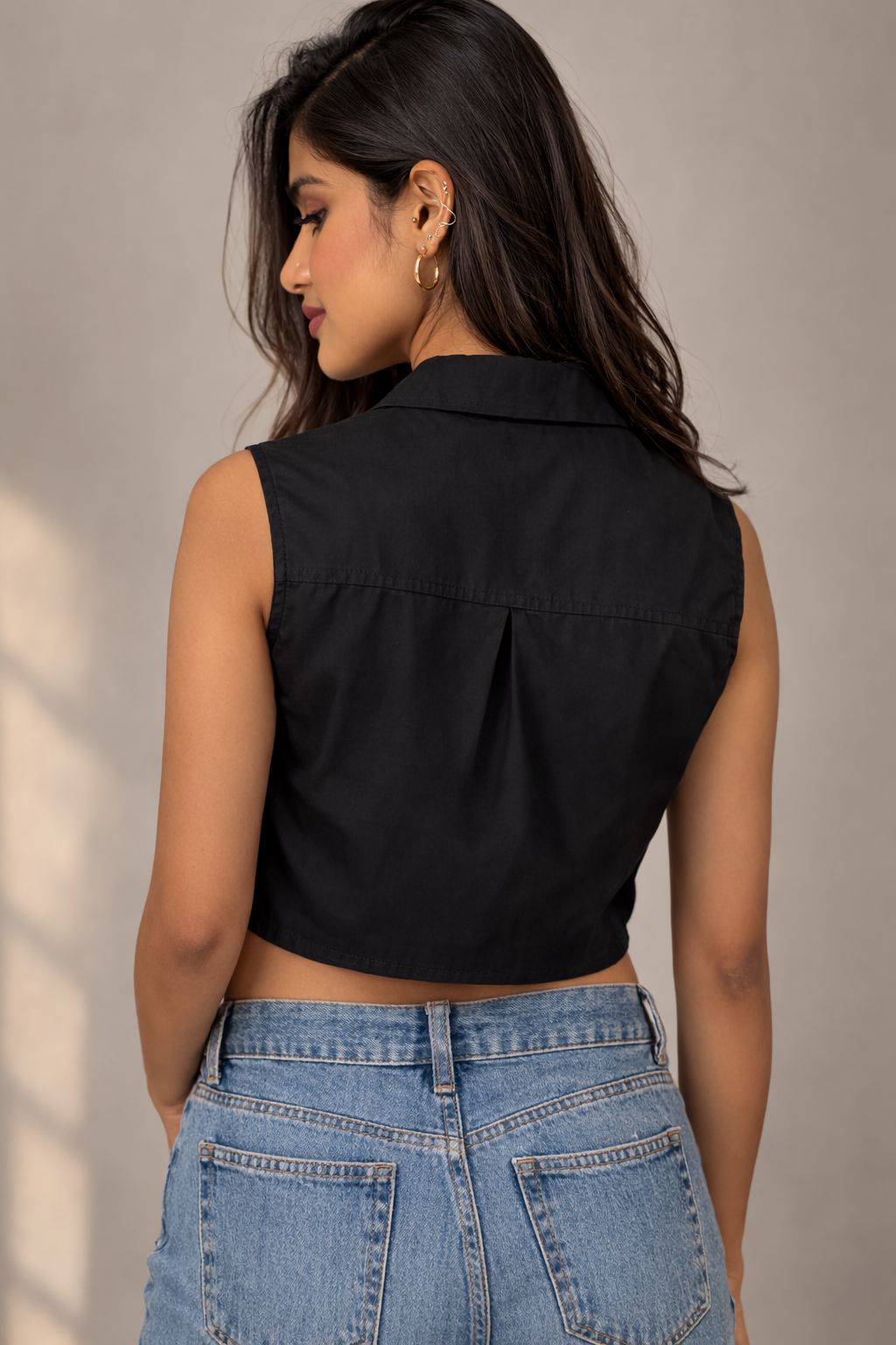 BE BOSY Women’s Solid Sleeveless Casual Shirt