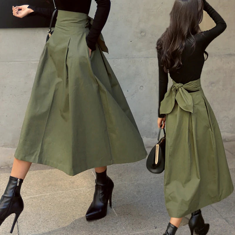 Back Bow Formal Pleated Skirt