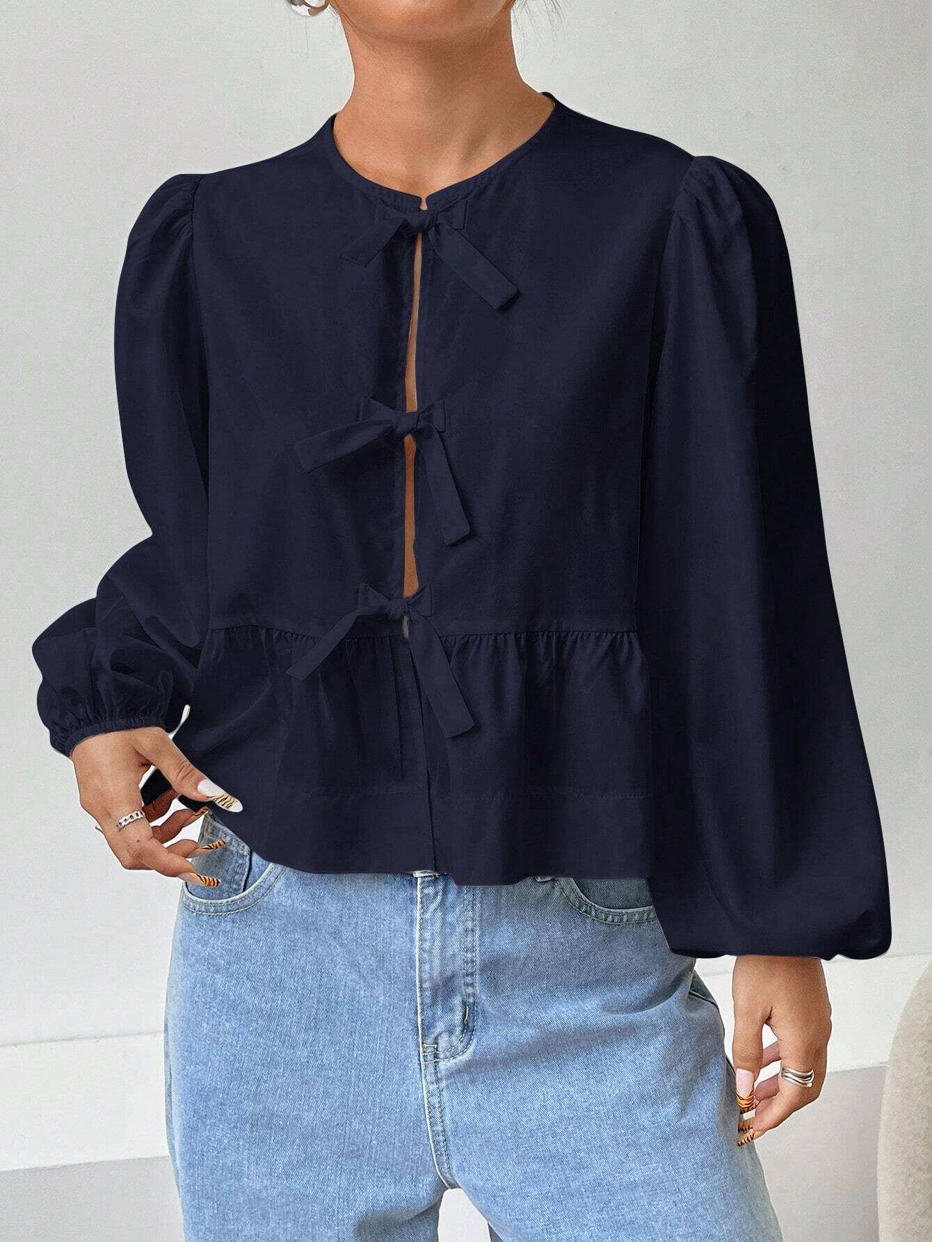 Women Front Bow Short Top