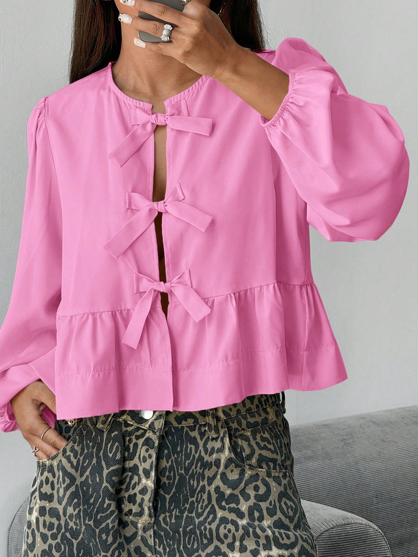 Women Front Bow Short Top