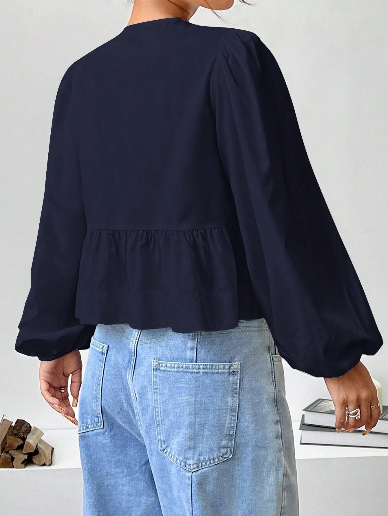 Women Front Bow Short Top