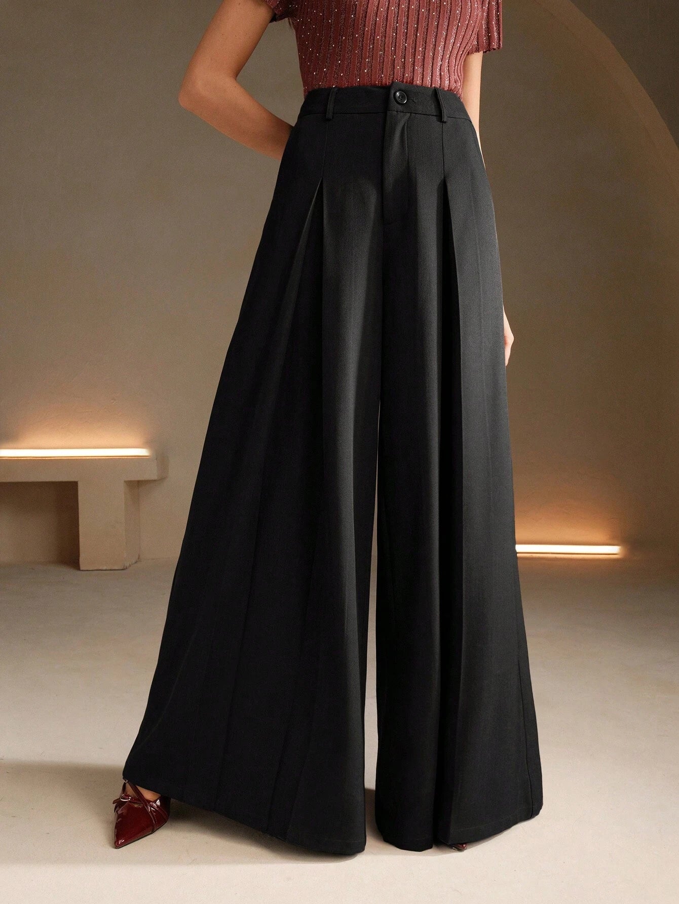 Women Loose fit Wide leg pleated Pant