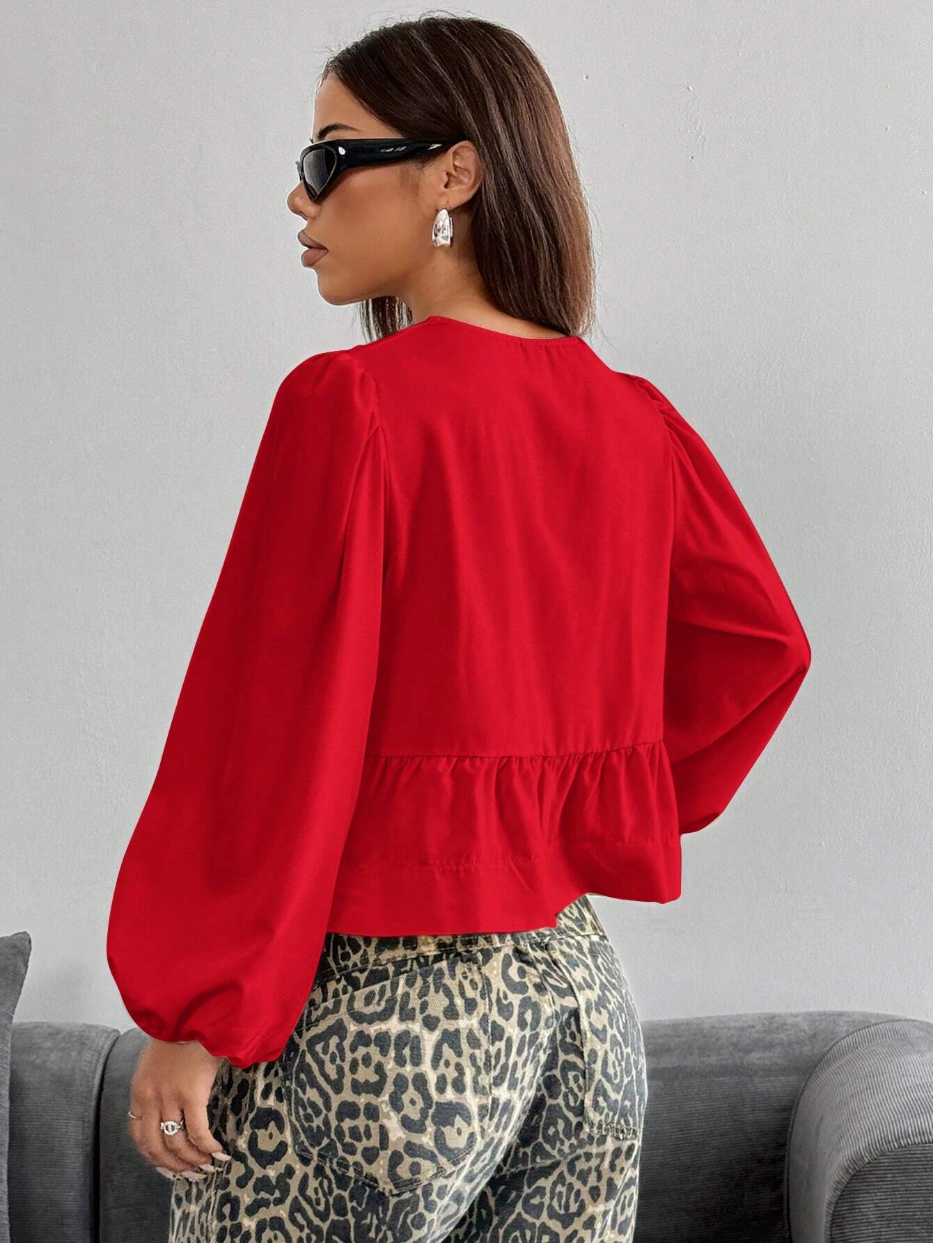 Women Front Bow Short Top