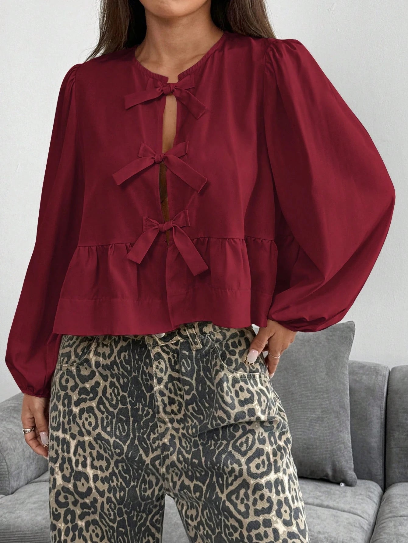 Women Front Bow Short Top
