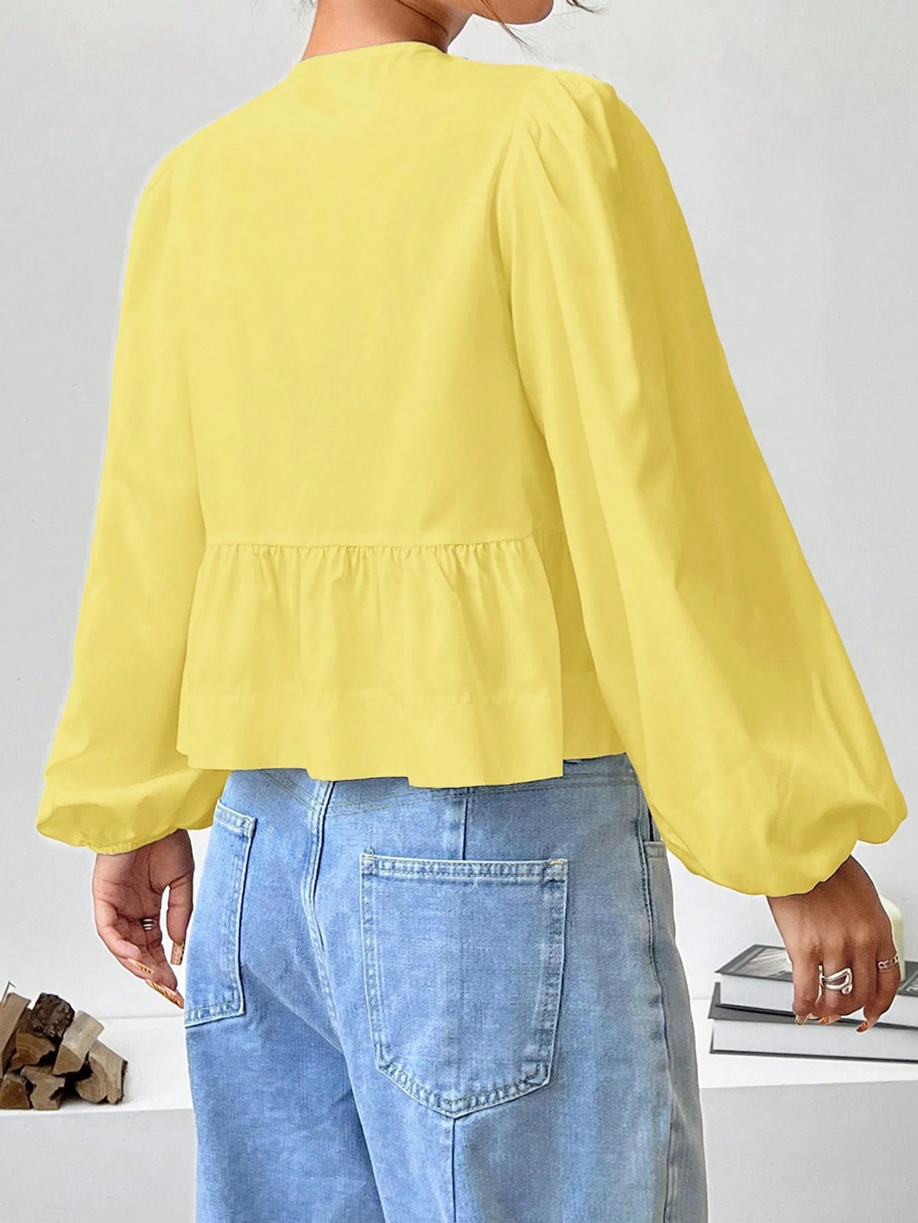 Women Front Bow Short Top