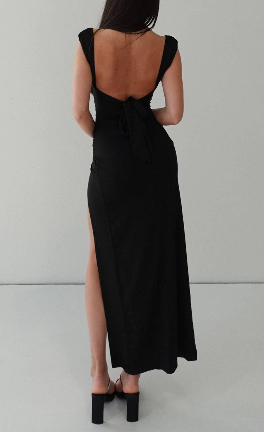 Black Bow Body-con Dress