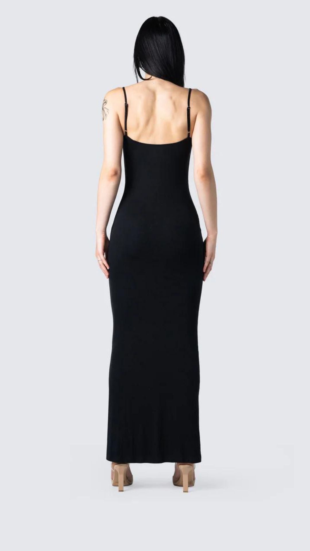 Black Maxi Bodycon Dress – Sleek and Sophisticated