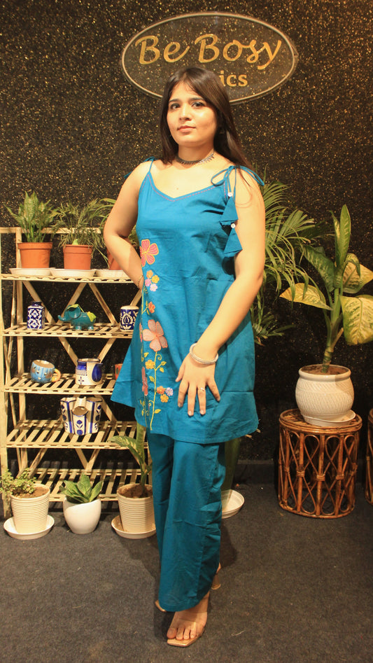 Sleeveless Shoulder string Coord Set