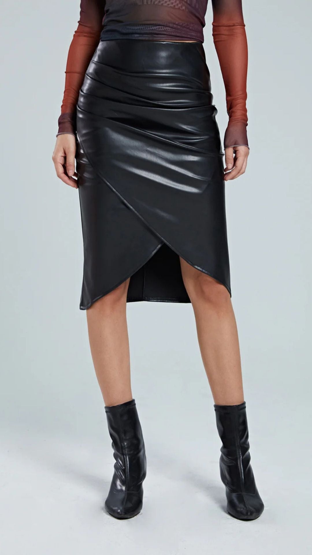 Leather Skirt – Sleek and Modern